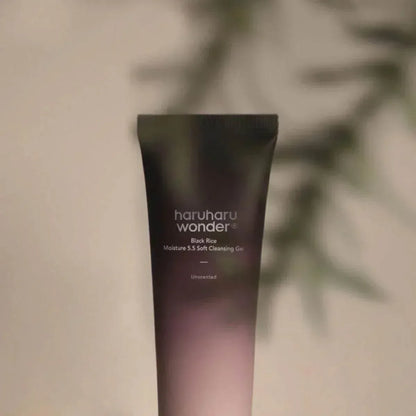 haruharu wonder - Black Rice Moisture 5.5 Soft Cleansing Gel